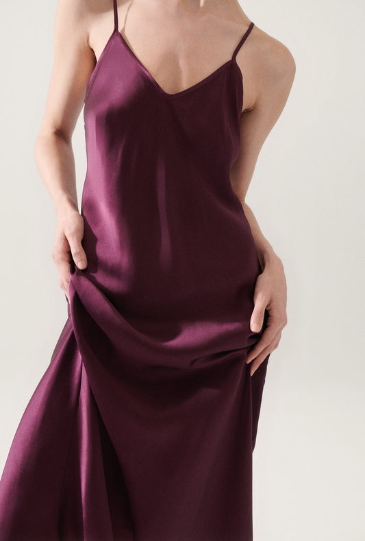 90S SLIP DRESS BLOOD PLUM